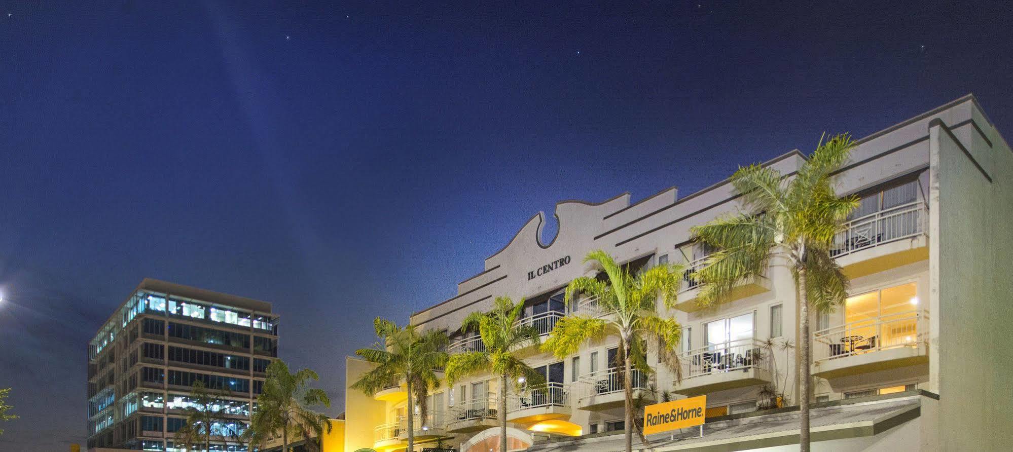 Il Centro Apartment Hotel Cairns Buitenkant foto