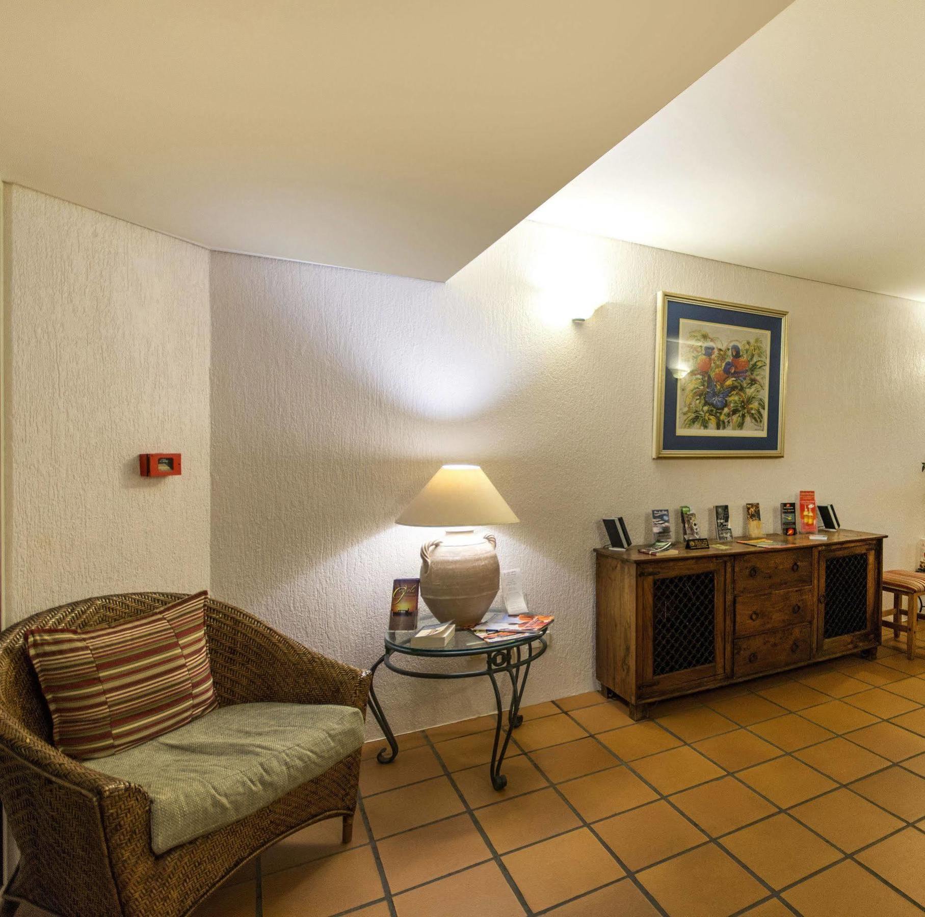 Il Centro Apartment Hotel Cairns Buitenkant foto