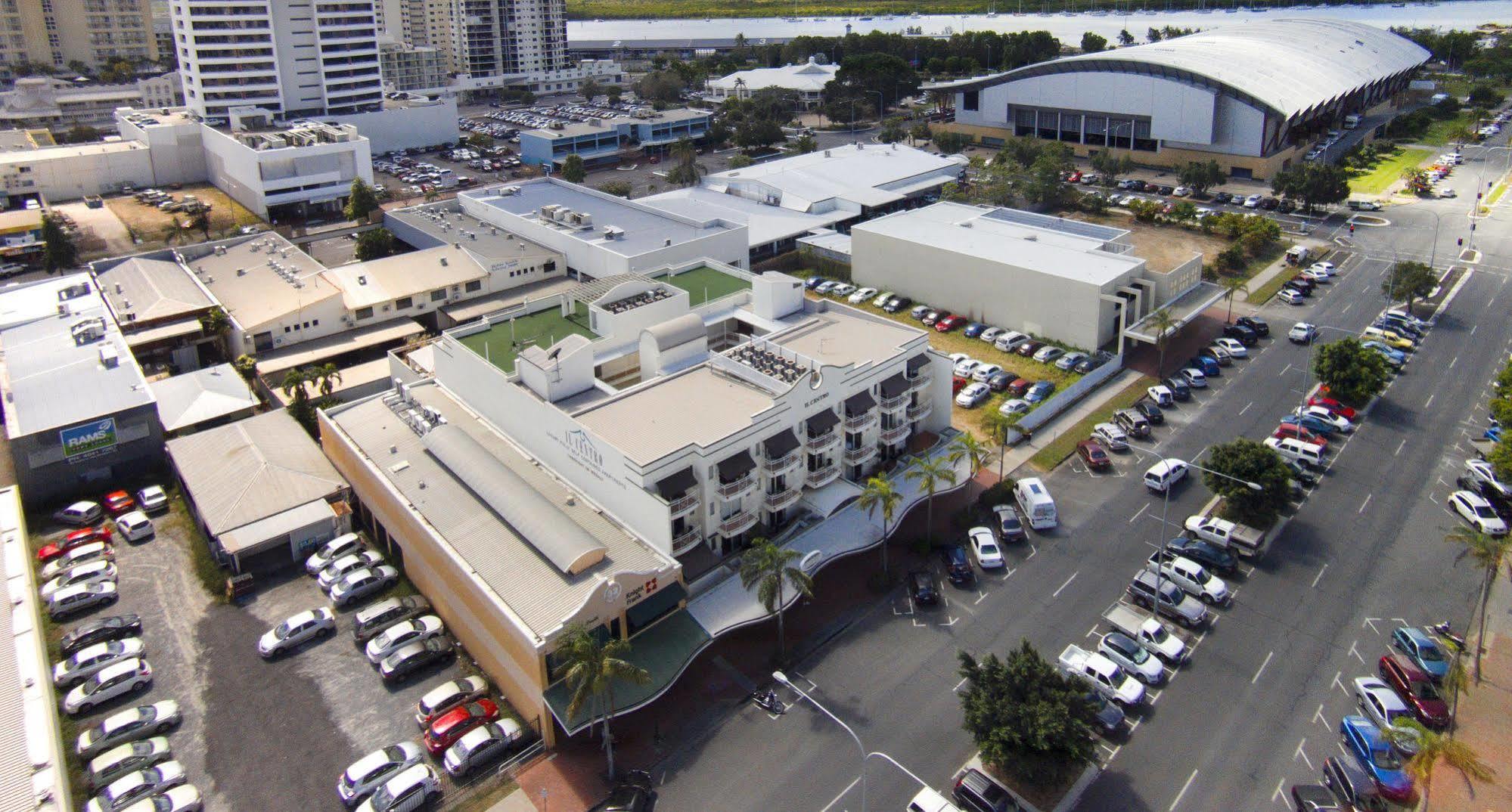 Il Centro Apartment Hotel Cairns Buitenkant foto