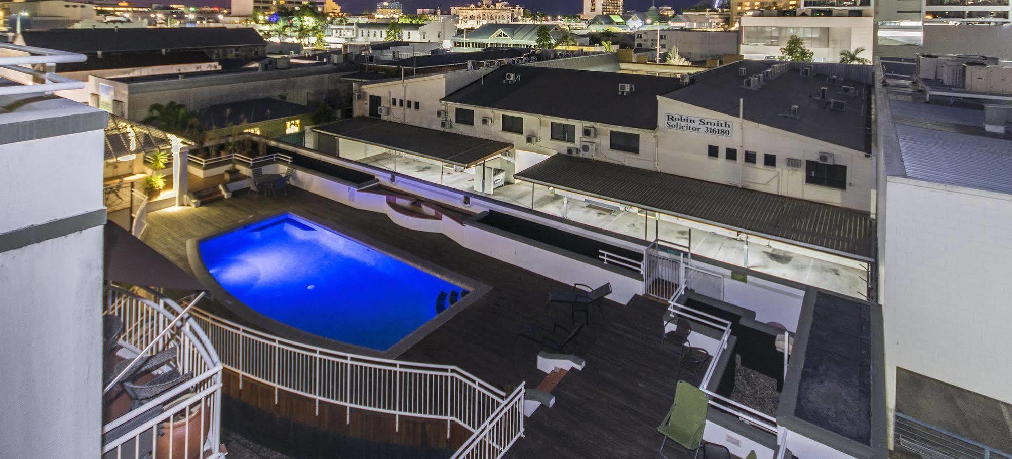 Il Centro Apartment Hotel Cairns Buitenkant foto